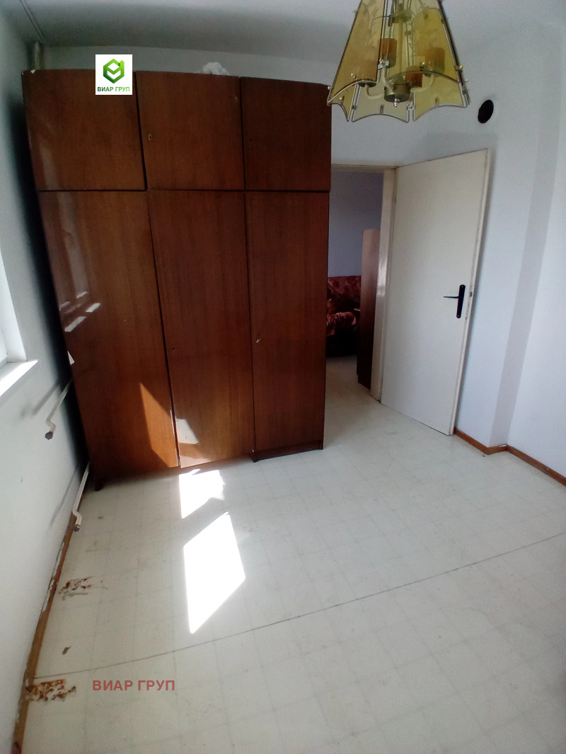 En renta  3 dormitorios Plovdiv , Gagarin , 88 metros cuadrados | 40279356 - imagen [6]