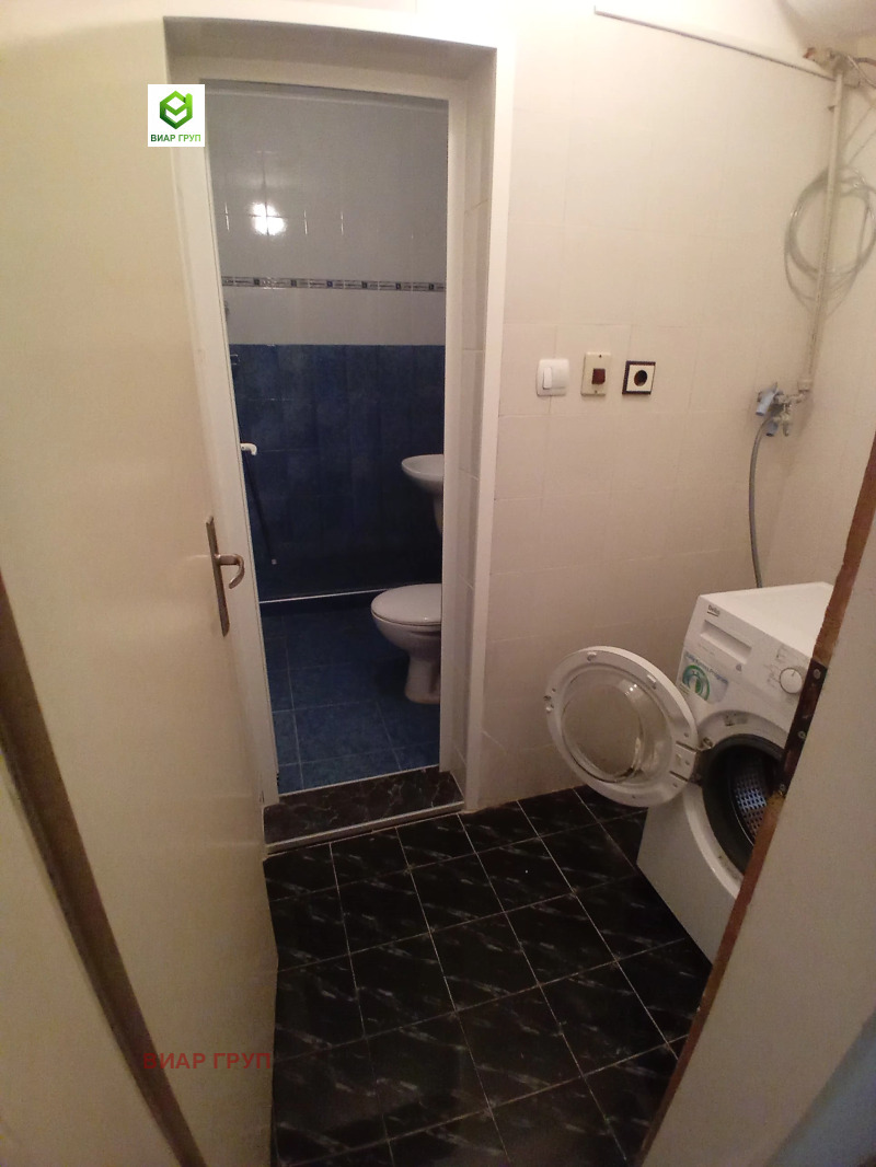 En renta  3 dormitorios Plovdiv , Gagarin , 88 metros cuadrados | 40279356 - imagen [12]