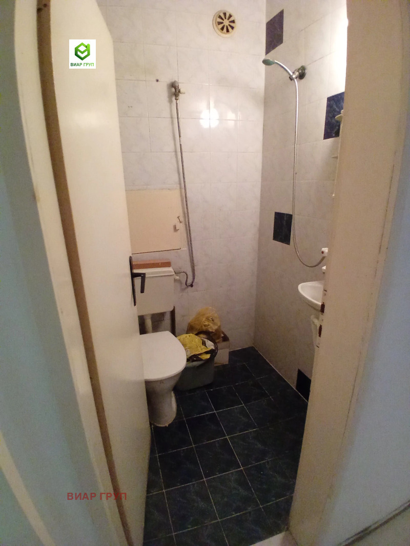 En renta  3 dormitorios Plovdiv , Gagarin , 88 metros cuadrados | 40279356 - imagen [13]