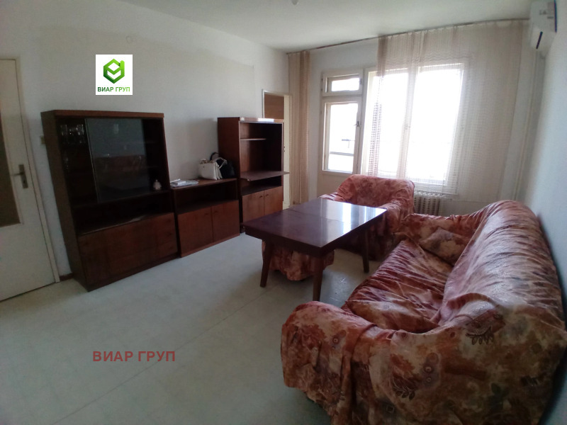 En renta  3 dormitorios Plovdiv , Gagarin , 88 metros cuadrados | 40279356