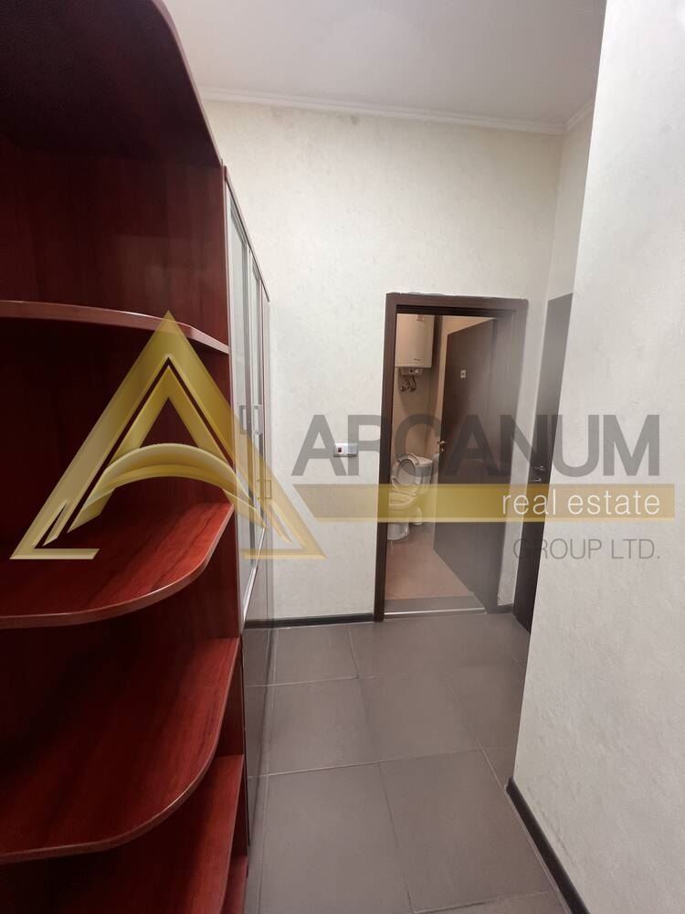 Дава под наем ОФИС, гр. Варна, Левски 1, снимка 6 - Офиси - 54265941