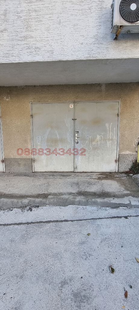 Дава под наем ГАРАЖ, ПАРКОМЯСТО, гр. София, Хладилника, снимка 2 - Гаражи и паркоместа - 52869552