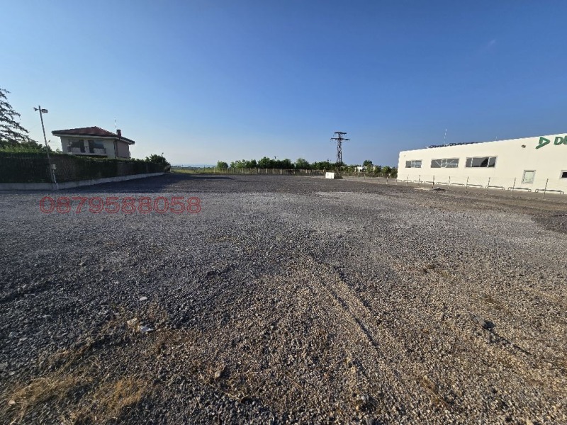 För uthyrning  Komplott Sofia , Suhodol , 3500 kvm | 41035728 - bild [4]