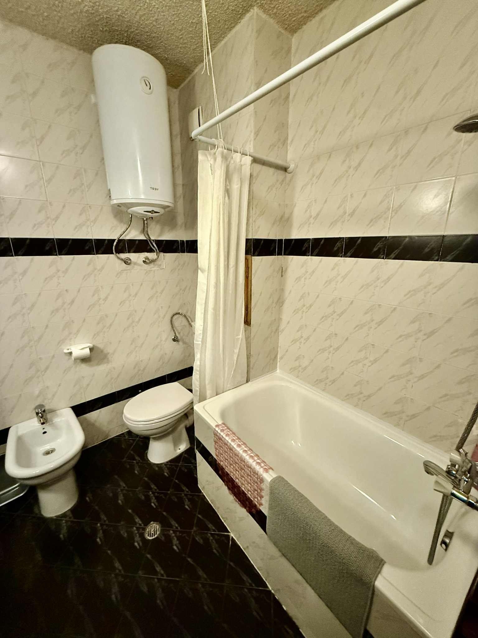 Дава под наем 3-СТАЕН, гр. София, Лозенец, снимка 11 - Апартаменти - 53869207
