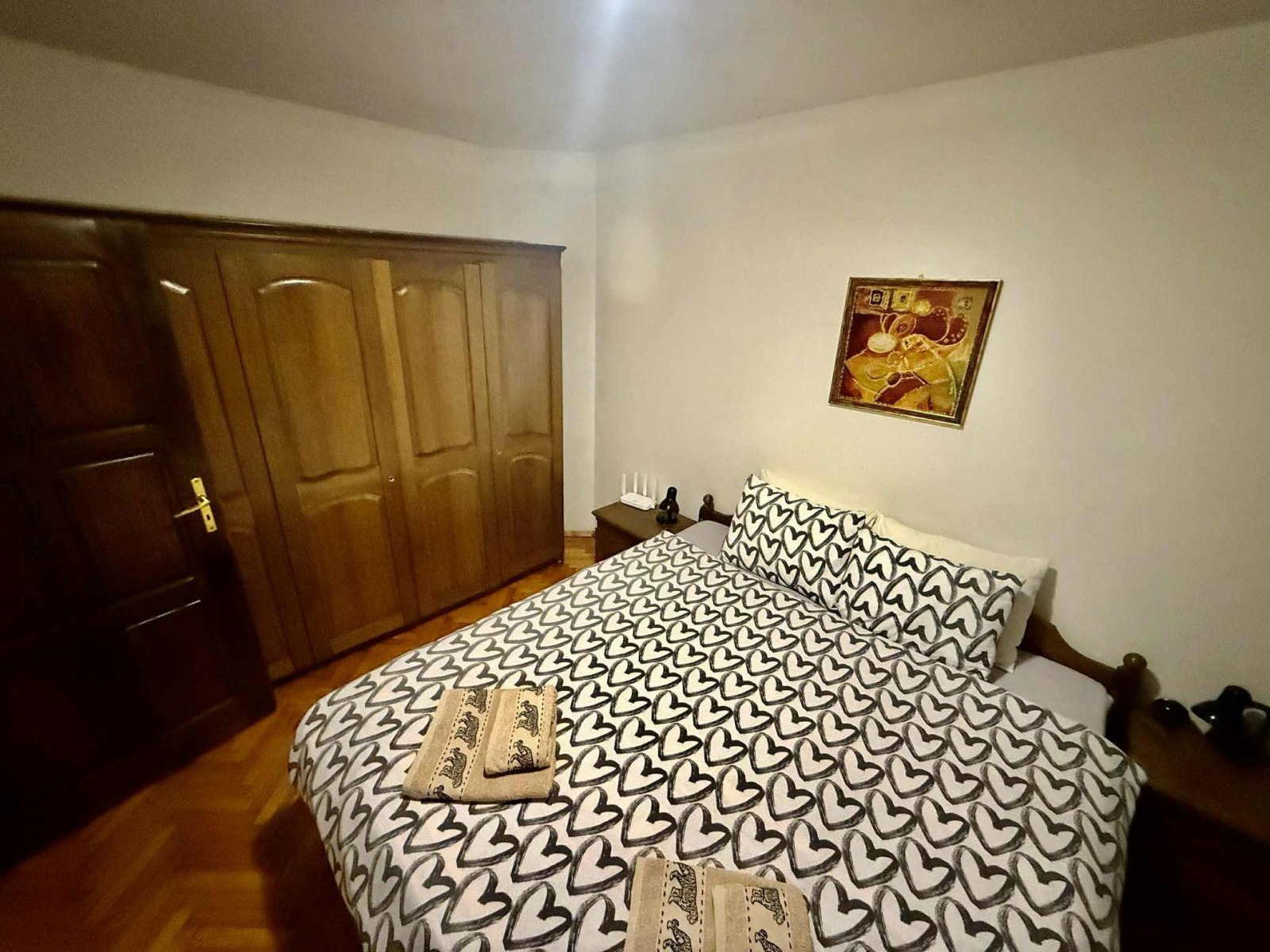 Дава под наем 3-СТАЕН, гр. София, Лозенец, снимка 6 - Апартаменти - 53869207