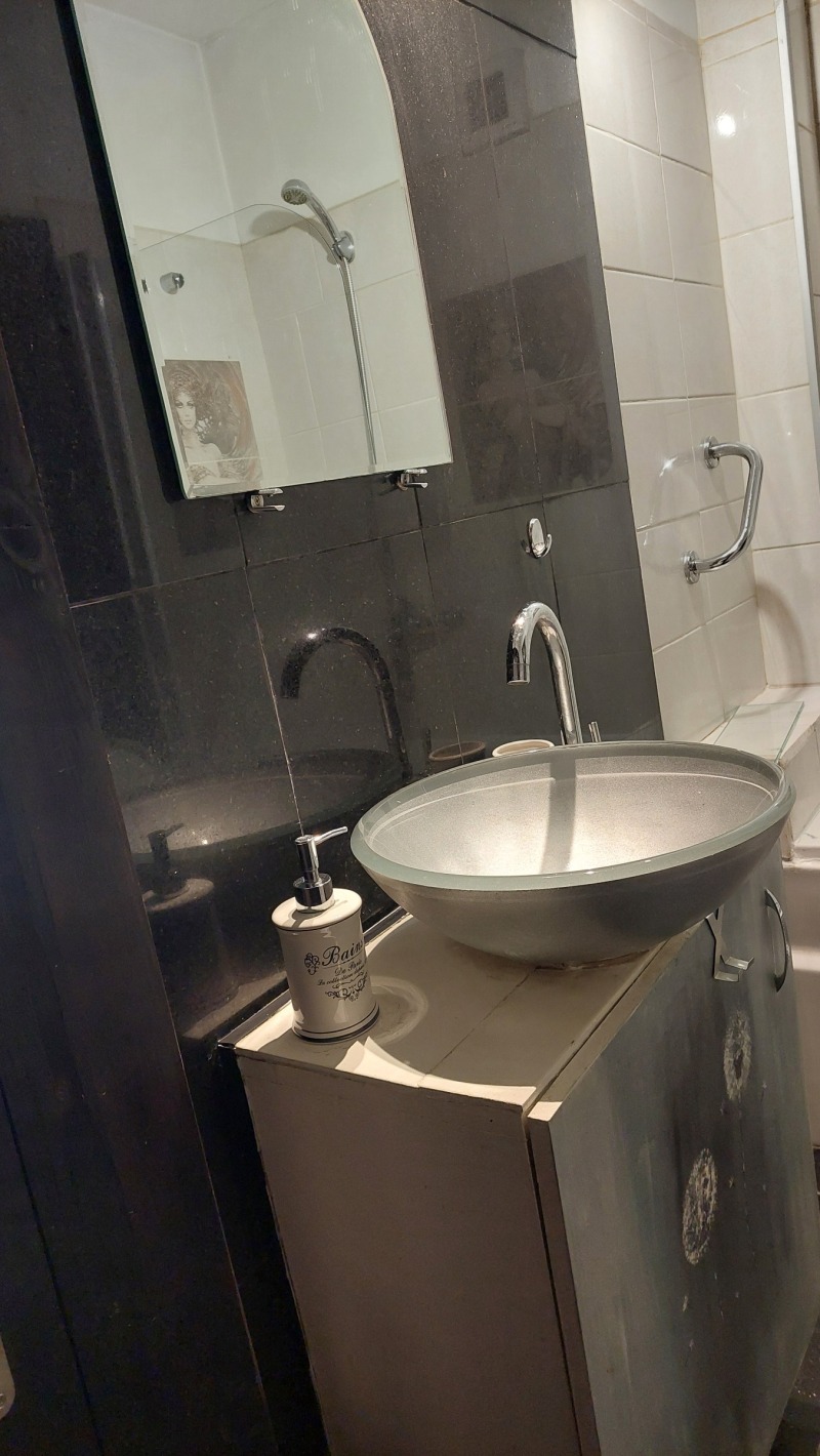 Дава под наем 2-СТАЕН, гр. София, Гео Милев, снимка 8 - Апартаменти - 53228550