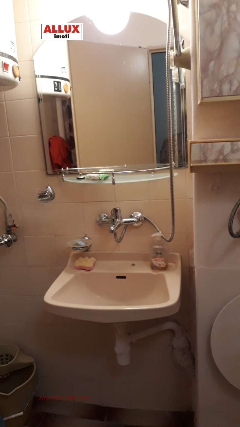 Дава под наем 2-СТАЕН, гр. Русе, Възраждане, снимка 10 - Апартаменти - 53363716