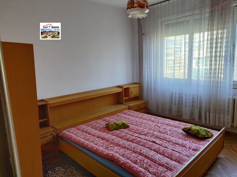Kiadó  3 hálószobás Dobrics , Centar , 120 négyzetméter | 60060042 - kép [8]