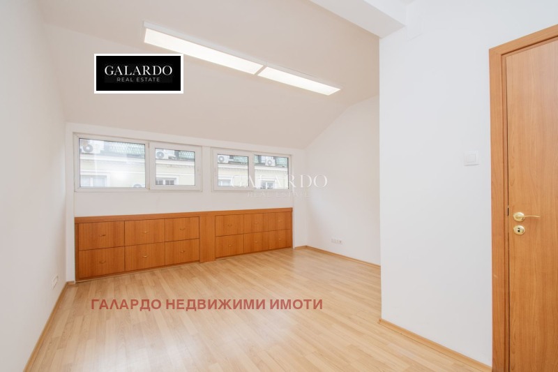 Дава под наем ОФИС, гр. София, Център, снимка 3 - Офиси - 53340426