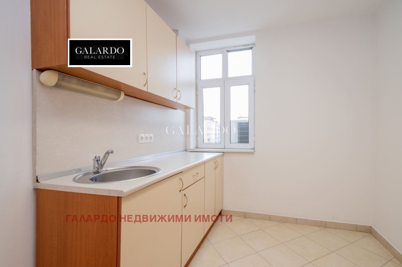 Дава под наем ОФИС, гр. София, Център, снимка 8 - Офиси - 53340426