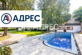 Βιομηχανικό κτίριο ΤΣενταρ, Βαρνα 13