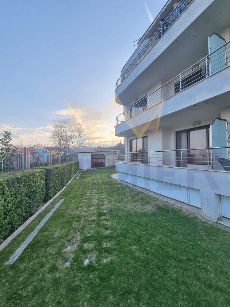 Издаје се  1 спаваћа соба Варна , м-т Горна Трака , 70 м2 | 17831575 - слика [16]