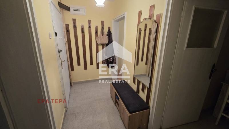 Дава под наем 3-СТАЕН, гр. София, Център, снимка 3 - Апартаменти - 52682769