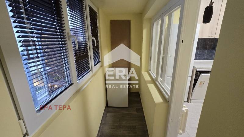 Дава под наем 3-СТАЕН, гр. София, Център, снимка 2 - Апартаменти - 52682769