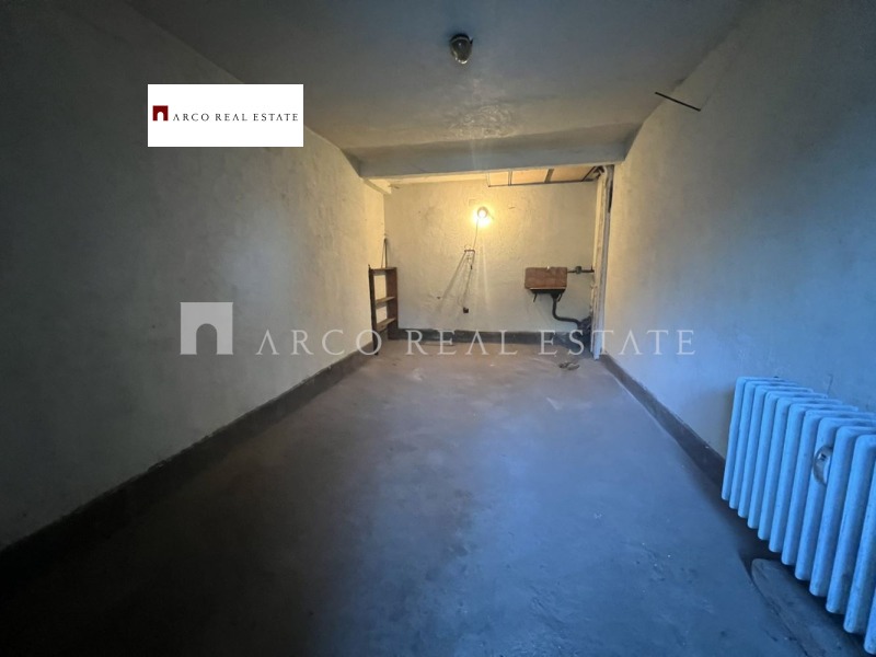 Дава под наем ГАРАЖ, ПАРКОМЯСТО, гр. София, Гео Милев, снимка 3 - Гаражи и паркоместа - 53172538