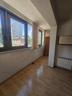 ���� ��� ���� 1-����� | Imot.bg � ����� ������ 10