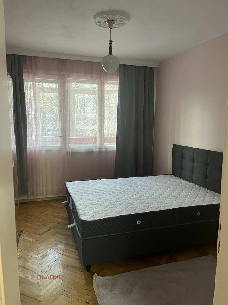 Дава под наем 2-СТАЕН, гр. Пловдив, Център, снимка 5 - Апартаменти - 53084913