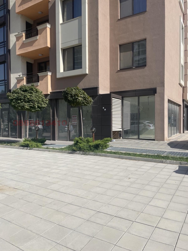 Дава под наем МАГАЗИН, гр. Пловдив, Кючук Париж, снимка 4 - Магазини - 52783531