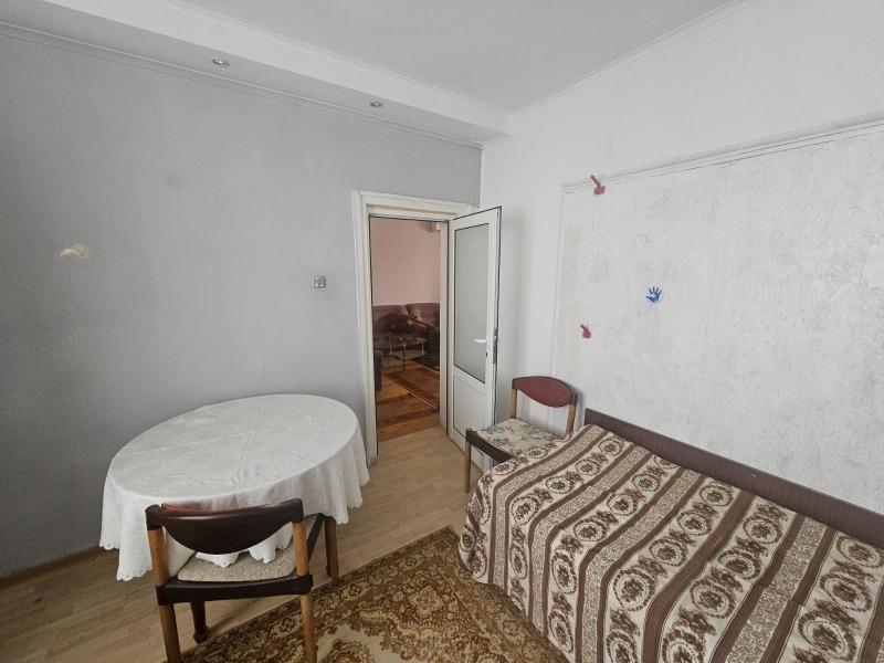 Te huur  2 slaapkamers Plovdiv , Karsjijaka , 100 m² | 63183619 - afbeelding [6]