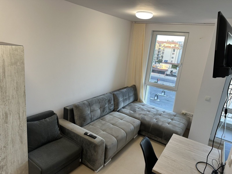 Te huur  Studio regio Boergas , k.k. Slantsjev brjag , 35 m² | 86311067