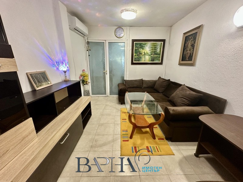 Дава под наем 1-СТАЕН, гр. Варна, Колхозен пазар