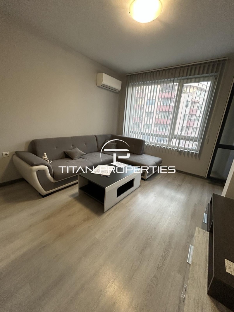Para alugar  1 quarto Plovdiv , Iujen , 65 m² | 63492373