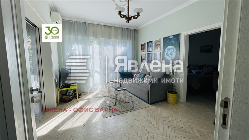 For Rent  2 bedroom Varna , Tsentar , 77 sq.m | 54439650