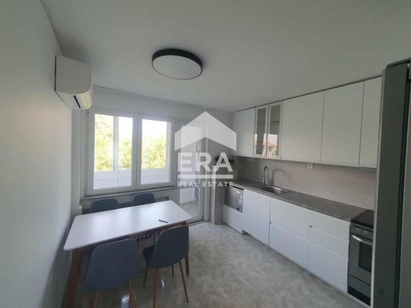 Издаје се  2 спаваће собе Софија , Центар , 86 м2 | 67070146 - слика [9]