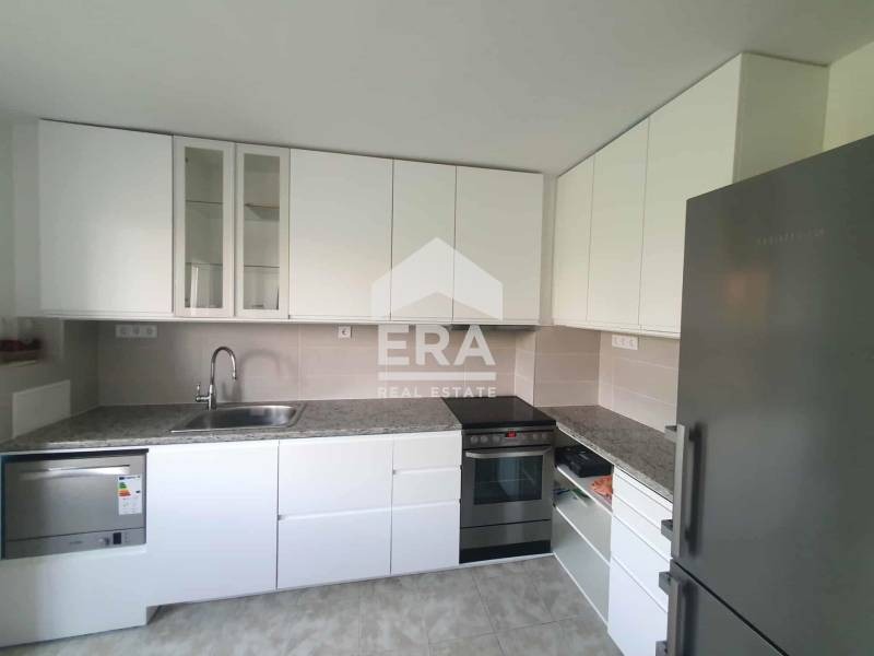 Издаје се  2 спаваће собе Софија , Центар , 86 м2 | 67070146 - слика [8]