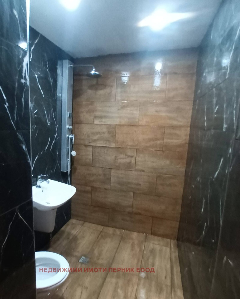 Дава под наем 3-СТАЕН, гр. Перник, Изток, снимка 5 - Апартаменти - 53520092