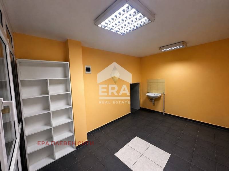 Дава под наем ОФИС, гр. Плевен, Идеален център, снимка 2 - Офиси - 54369191