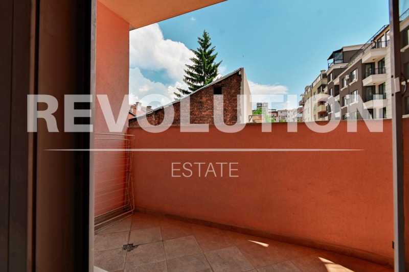De inchiriat  1 dormitor Sofia , Țentâr , 55 mp | 14953838 - imagine [11]