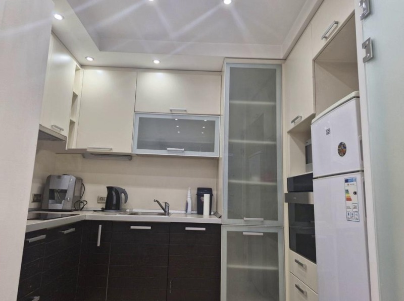 De inchiriat  3+ dormitor Sofia , Lozeneț , 180 mp | 71313035 - imagine [9]