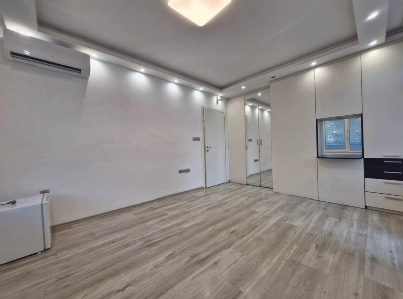 De inchiriat  3+ dormitor Sofia , Lozeneț , 180 mp | 71313035 - imagine [2]