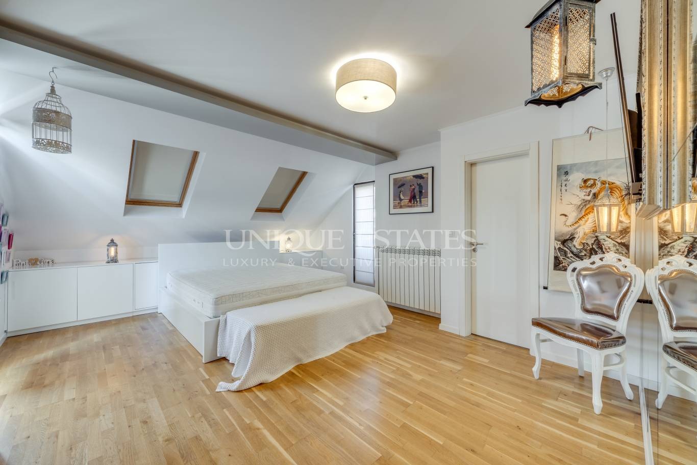 Дава под наем 3-СТАЕН, гр. София, Център, снимка 5 - Апартаменти - 53649059