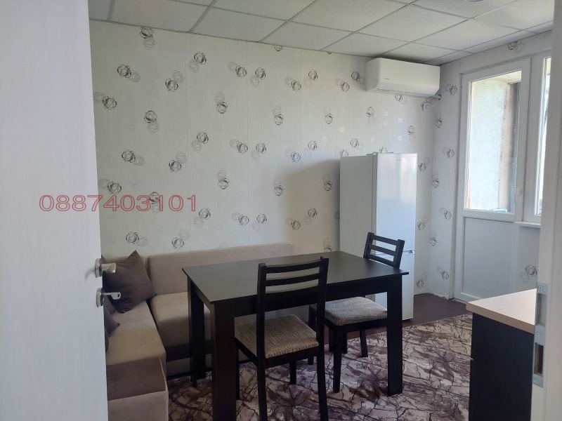 Дава под наем 3-СТАЕН, гр. Ловеч, Широк център, снимка 2 - Апартаменти - 52781572