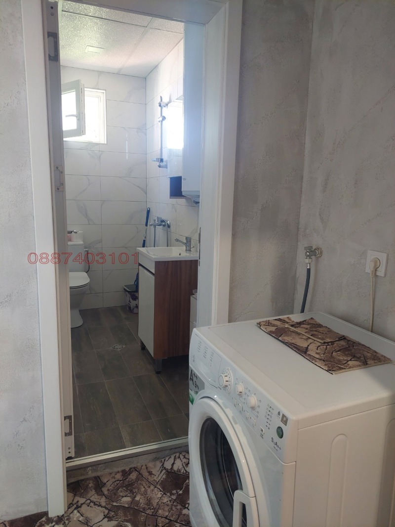 Дава под наем 3-СТАЕН, гр. Ловеч, Широк център, снимка 7 - Апартаменти - 52781572