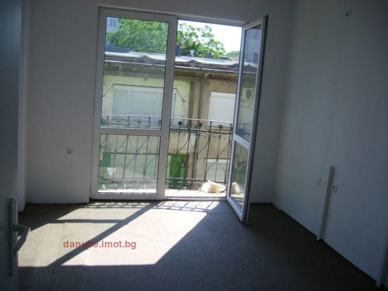 Kiralık  2 yatak odası Ruse , Centar , 90 metrekare | 70016230 - görüntü [9]