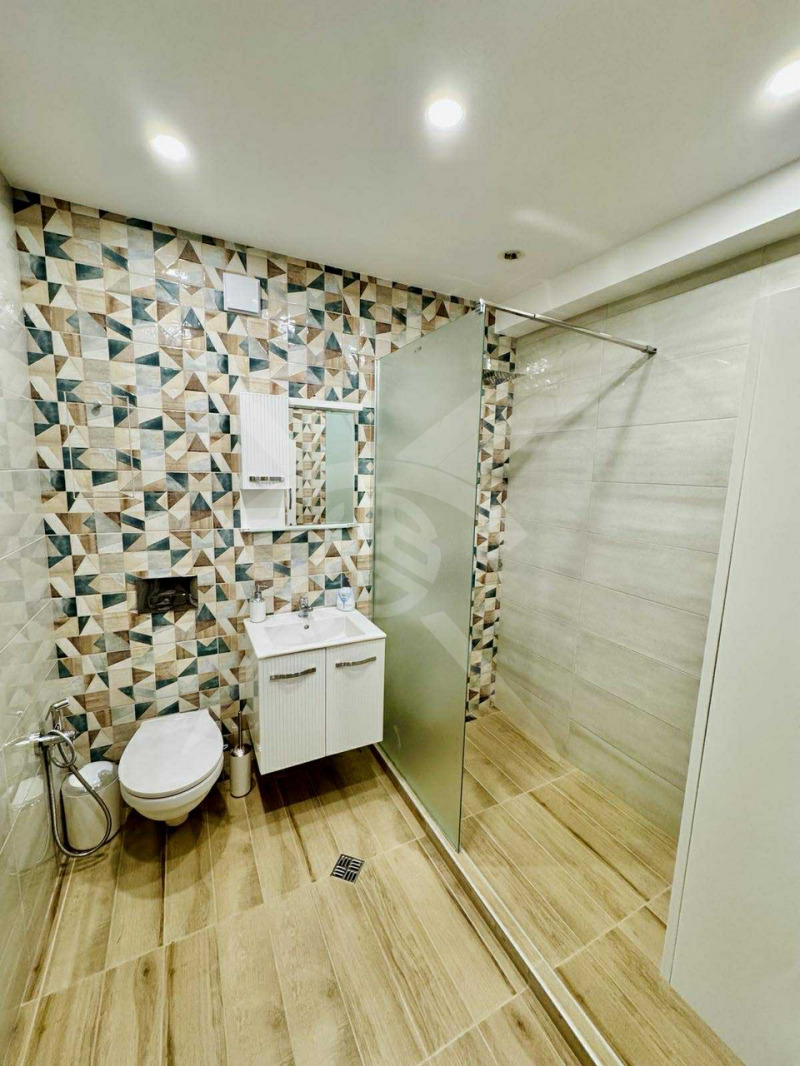 Дава под наем 2-СТАЕН, гр. Варна, Бриз, снимка 5 - Апартаменти - 53233407