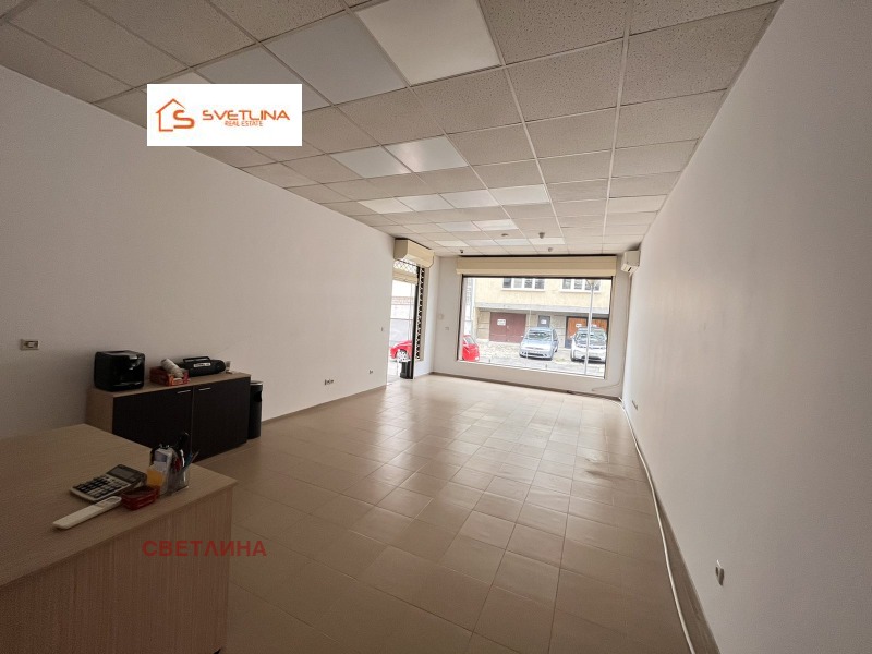 Издаје се  Канцеларија Софија , Лозенец , 88 м2 | 92912666