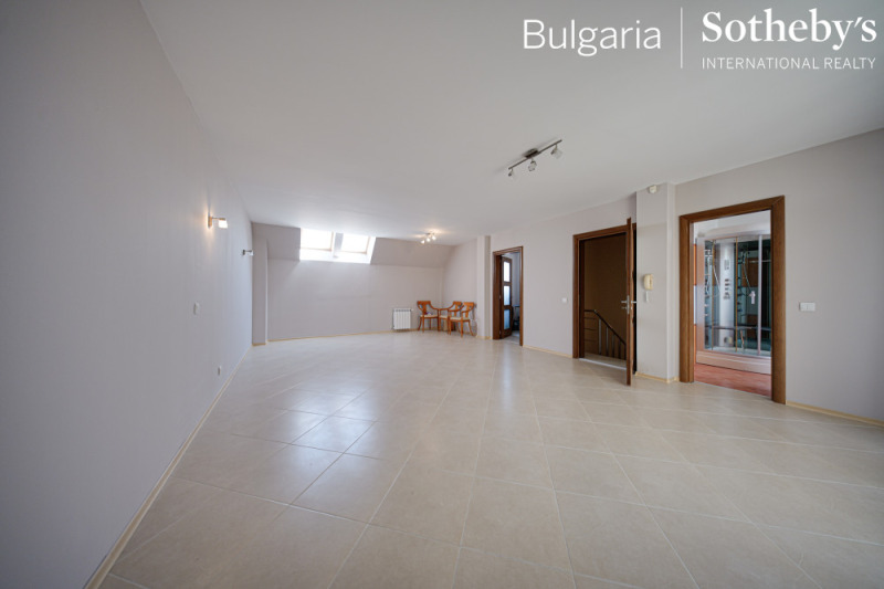 Zu vermieten  Haus Sofia , m-t Kambanite , 300 qm | 30584888 - Bild [14]