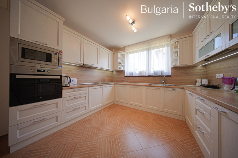Zu vermieten  Haus Sofia , m-t Kambanite , 300 qm | 30584888 - Bild [5]