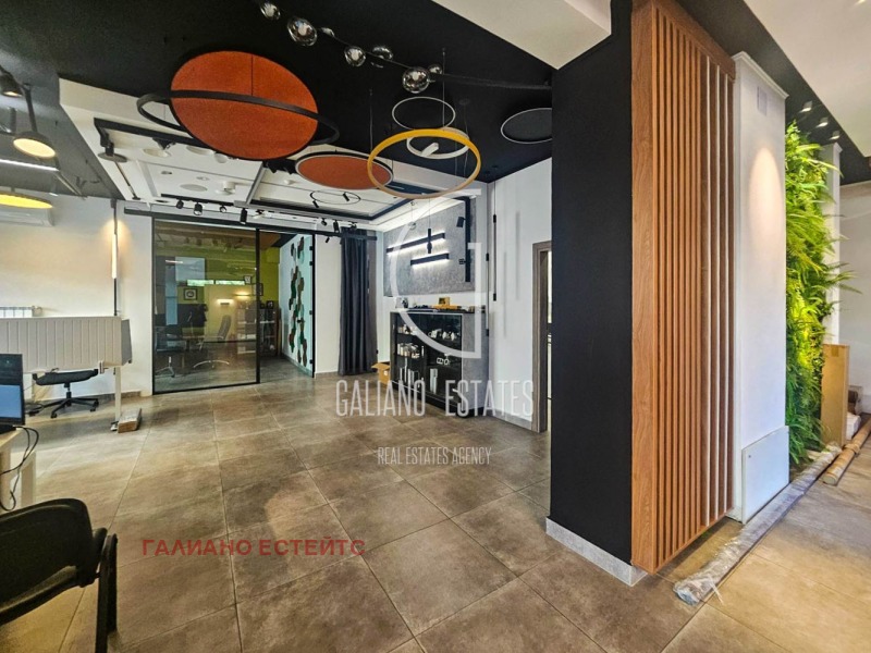 Te huur  Winkel Sofia , Bakston , 187 m² | 28684148