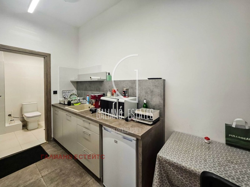 Te huur  Winkel Sofia , Bakston , 187 m² | 28684148 - afbeelding [6]