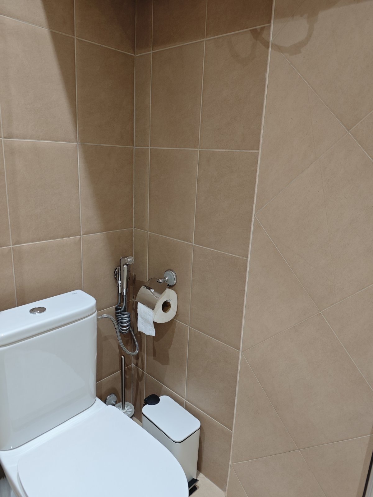 Дава под наем 3-СТАЕН, гр. Пловдив, Център, снимка 6 - Апартаменти - 54363456