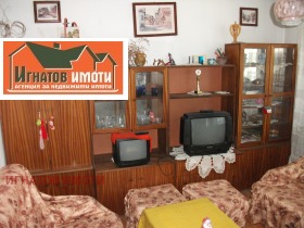 Тристайни апартаменти под наем в град Пазарджик - изображение 1 