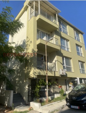 ���� ��� ���� 3-����� | Imot.bg � ����� ������ 10