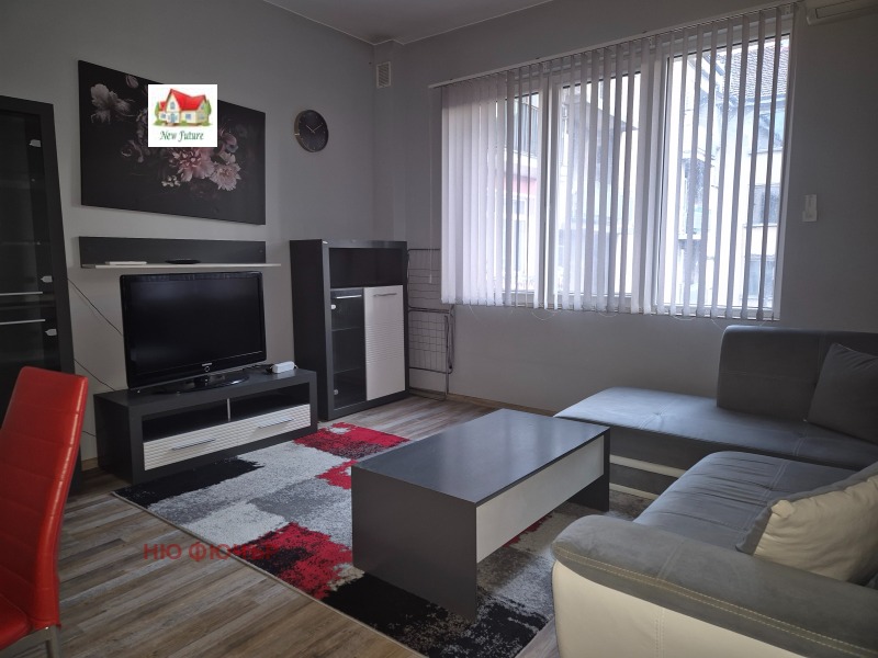 Дава под наем 3-СТАЕН, гр. София, Център, снимка 2 - Апартаменти - 53479172