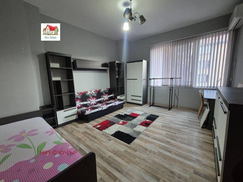 Дава под наем 3-СТАЕН, гр. София, Център, снимка 5 - Апартаменти - 53479172