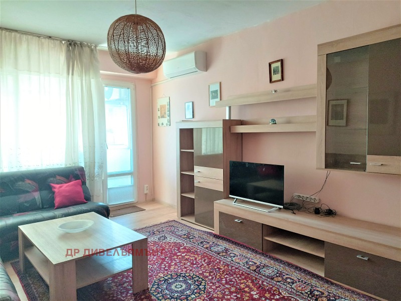 Дава под Наем 2-СТАЕН в град Бургас, Изгрев - 65 кв.м / 374 € » 731.48 лв., ДР ДИВЕЛЪПМЪНТ